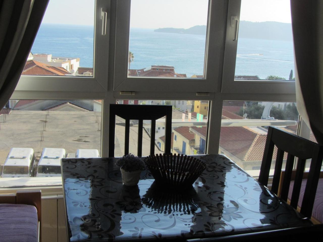Cernogoriya Voyage Apartment Rafailovici Ngoại thất bức ảnh